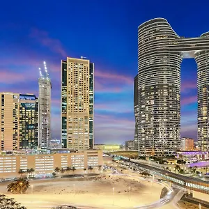 Apartment First Class 1br With Skyline View 