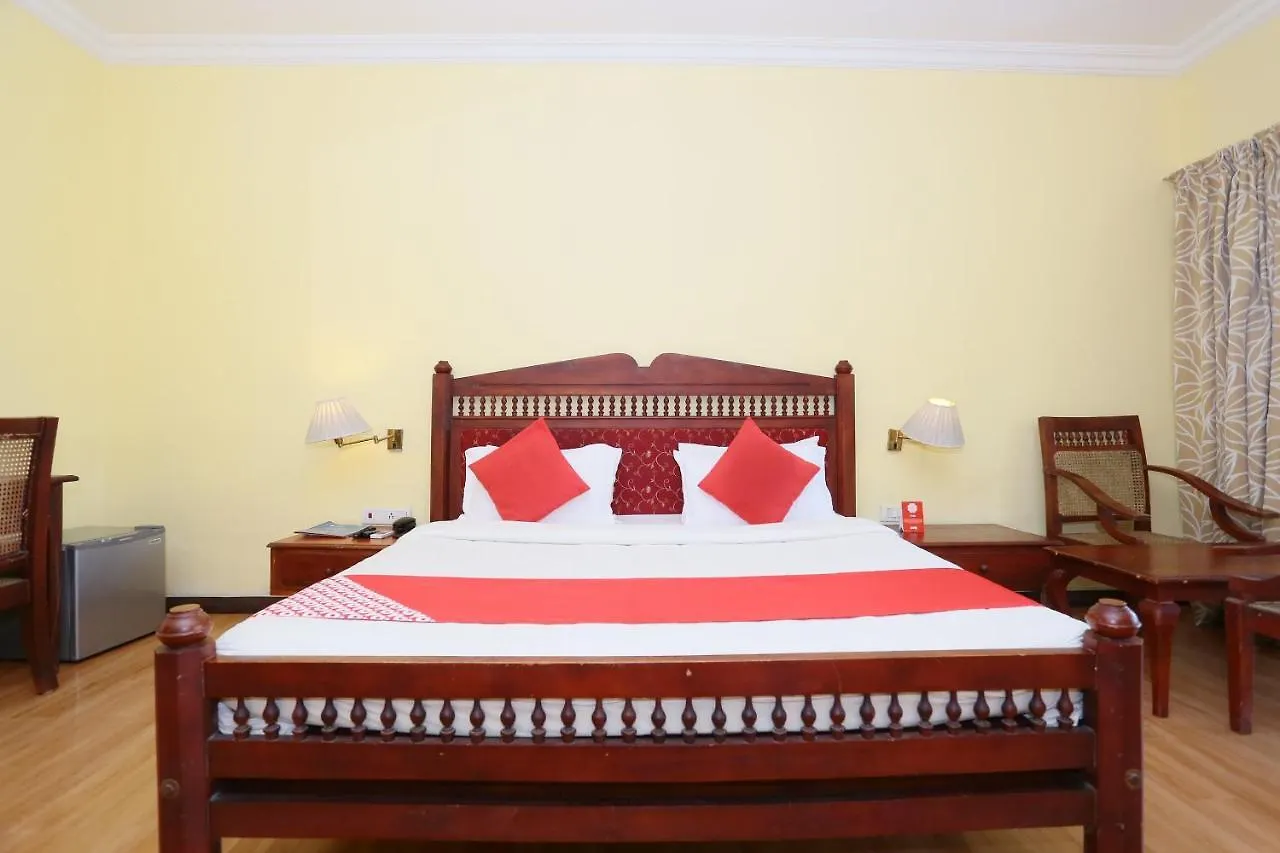 Hotel Oyo 26874 Manor Backwater Resort