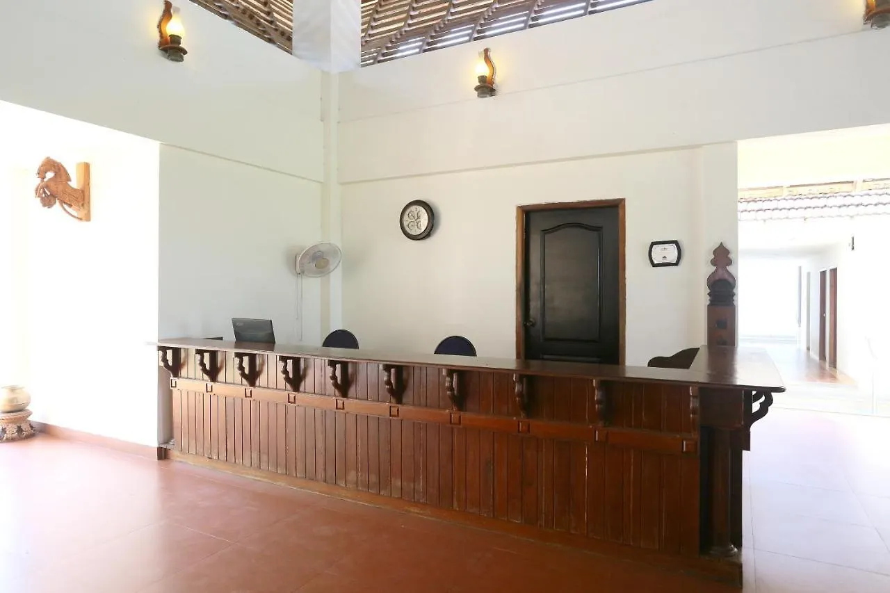 Oyo 26874 Manor Backwater Resort Kumarakom