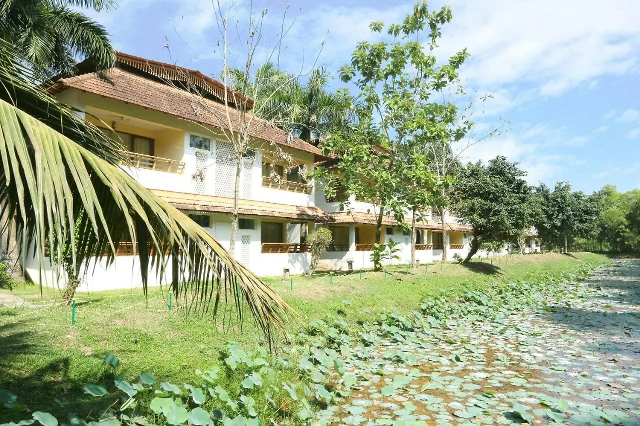 Hotel Oyo 26874 Manor Backwater Resort
